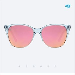 Blenders Sky Mistress sunglasses